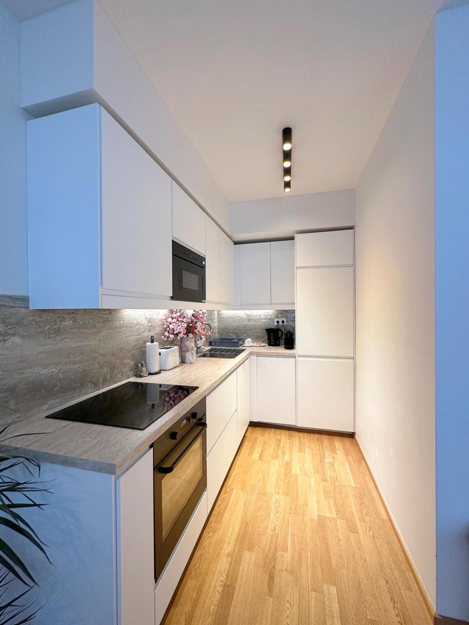 With Free Parking In Apartamento *
